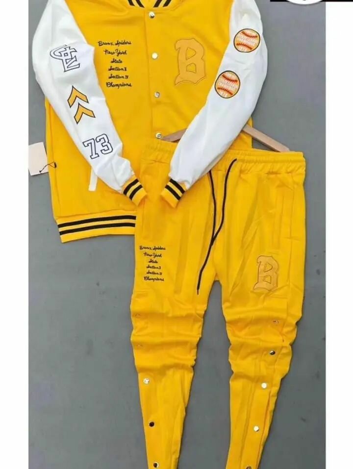 Ensemble de survêtement stylé