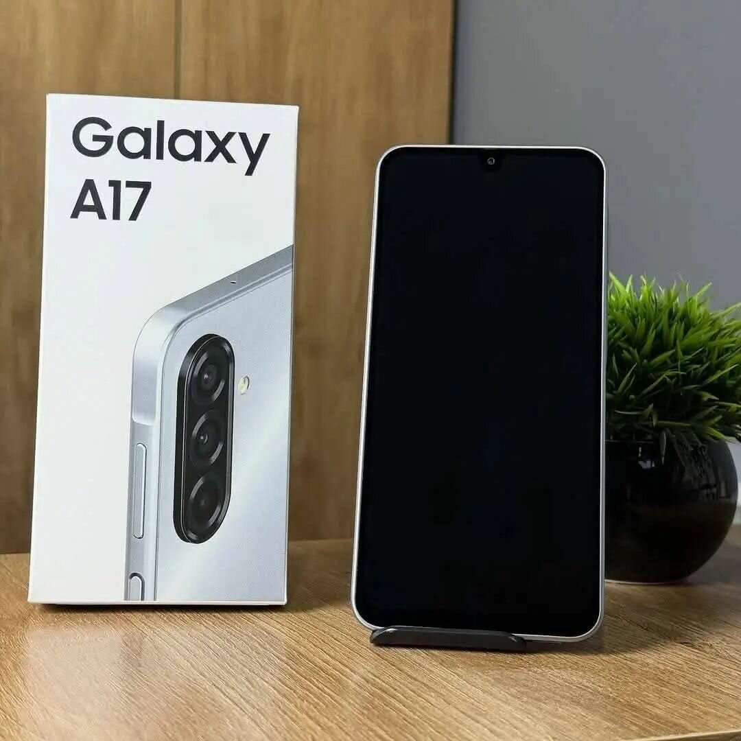 Galaxy A17 Smartphone