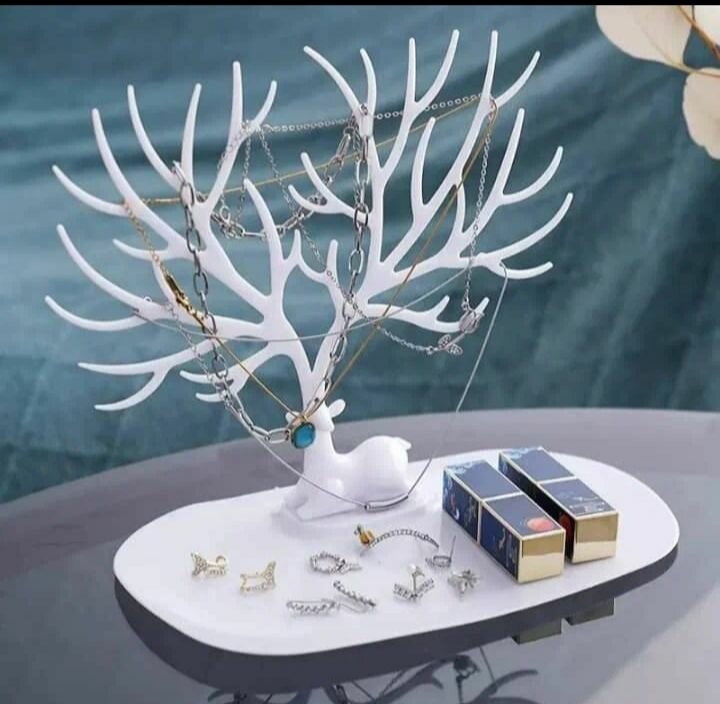 Présentoir de bijoux