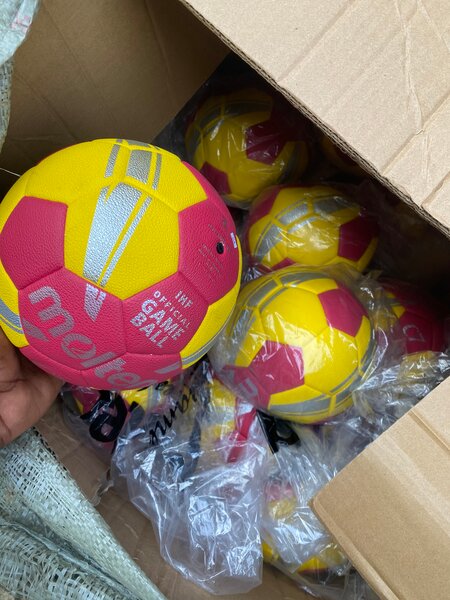 Ballon de handball officiel