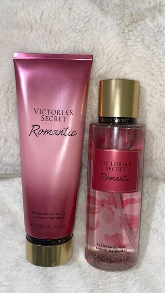 Victoria's Secret Parfum et Lotion Set