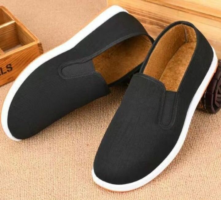 Men's flat shoes