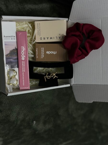 Подарочные боксы