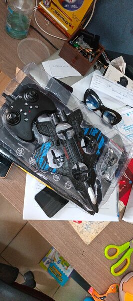 Vaisseau spatial télécommandé