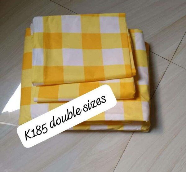 Bed linen set (2 sheets and 2 pillowcases)