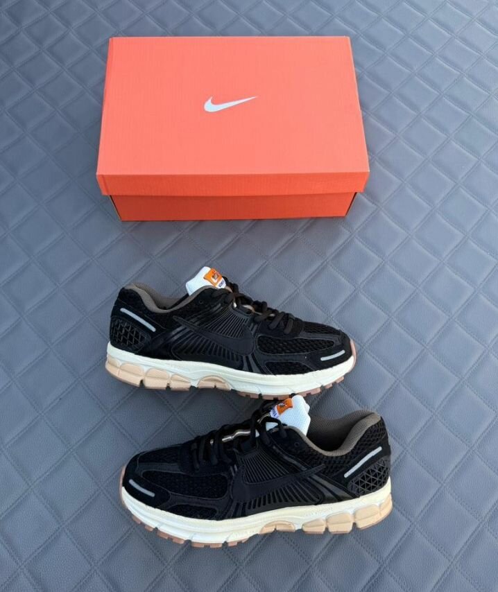 Chaussures de course Nike noires