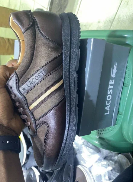 Chaussure Lacoste