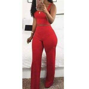 Ensemble rouge élégant femme