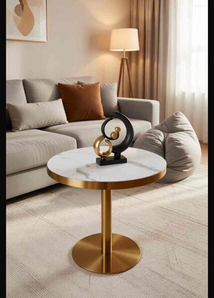 Table basse en marbre doré