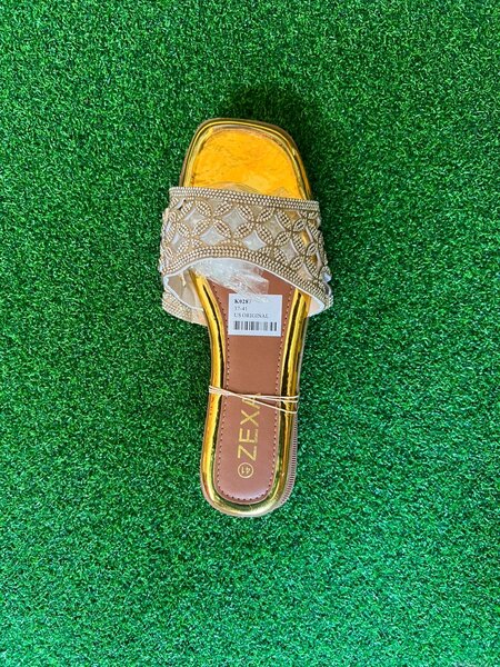 Mules élégantes pailletées