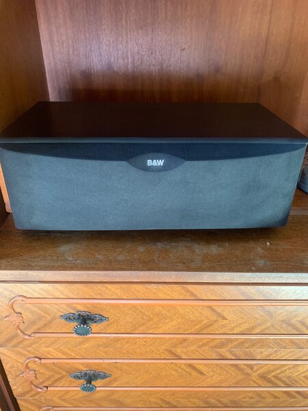 Колонка центральная 602S2 120 Ватт.