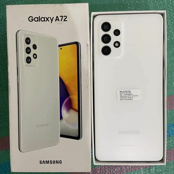 Brand new galaxy A72 5G 128gb/6gb ram 4500mAh