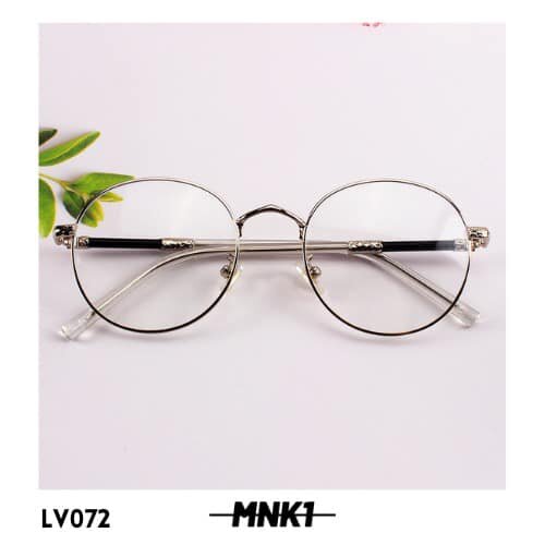 lunettes de solei argant et noir MNK1