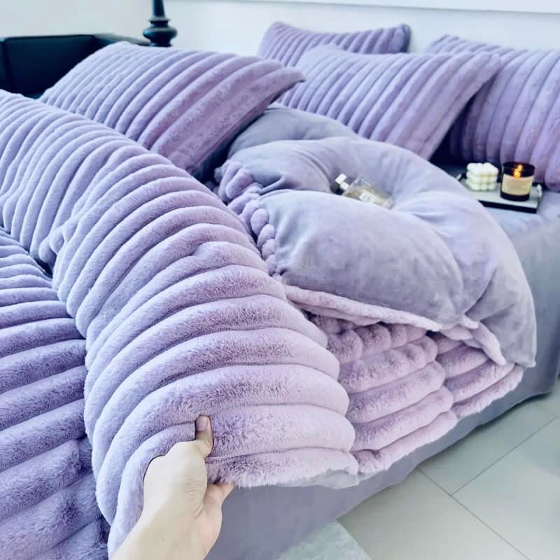 Set for bedroom: blanket + pillowcases, fleece