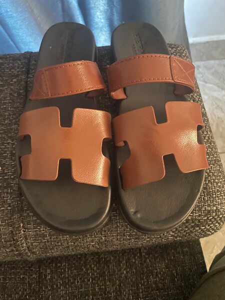 Sandales en cuir élégantes