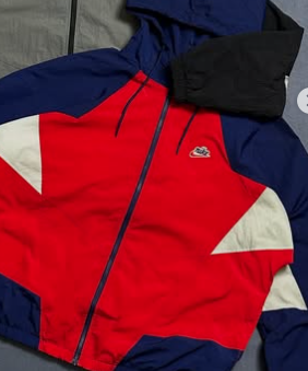 Nike SB new release windbreakers size: XL Red🔴