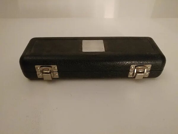 Piccolo flute in d silver coated