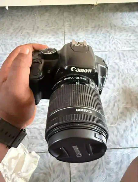 Appareil photo Canon EOS
