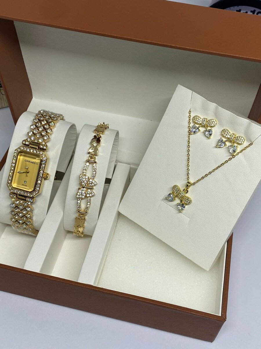 Ladies Jewellery Sets
