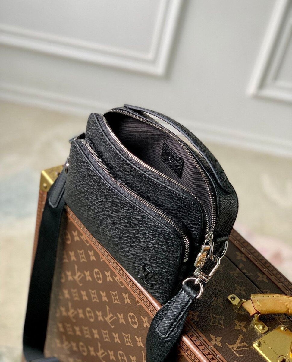 Sac bandoulière Louis Vuitton