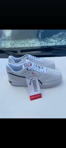 Sneakers blancs Puma Sports