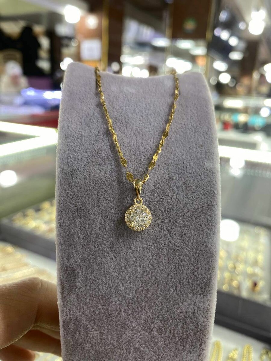 Итальянское жёлтое золото