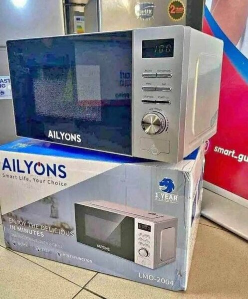 Ailyons microwave available