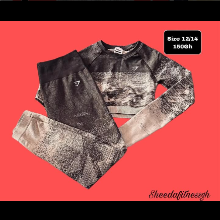 sweater and leggings gray