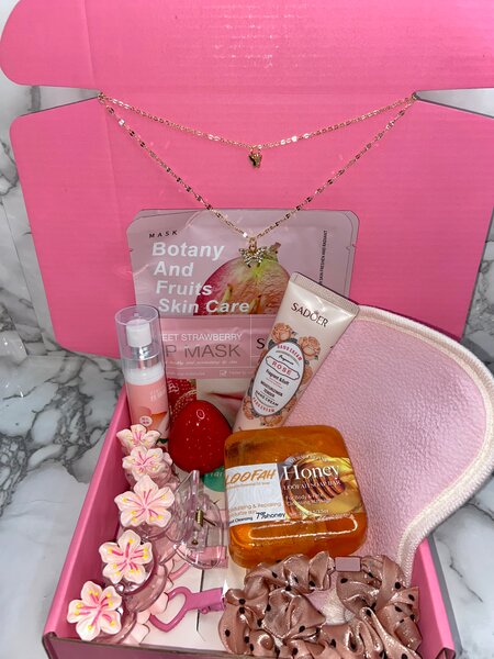 Set cadeau de soins et bijoux