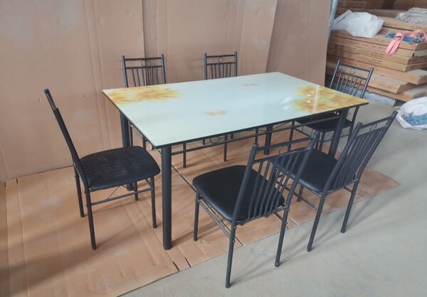 Table A Manger 6 chaises