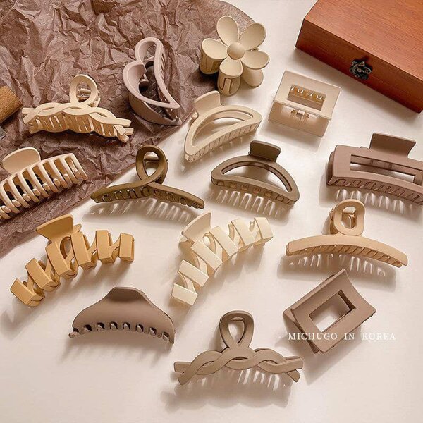 Hair clips available 20 cedis each