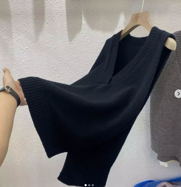 Вязаная жилетка, черный