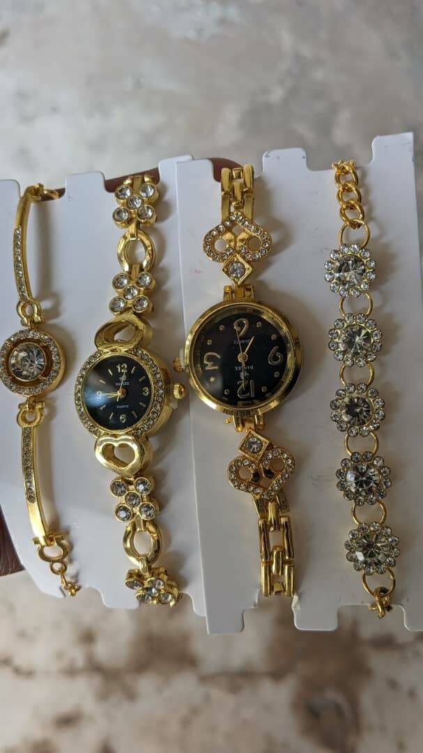 Ladies wrist watches