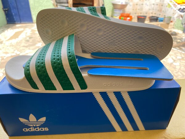 Claquettes confort vertes