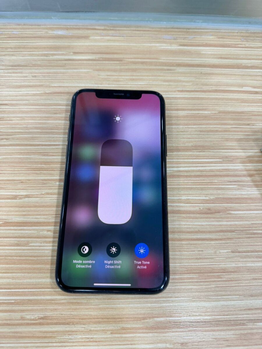iphone 11 pro 64giga sans mess