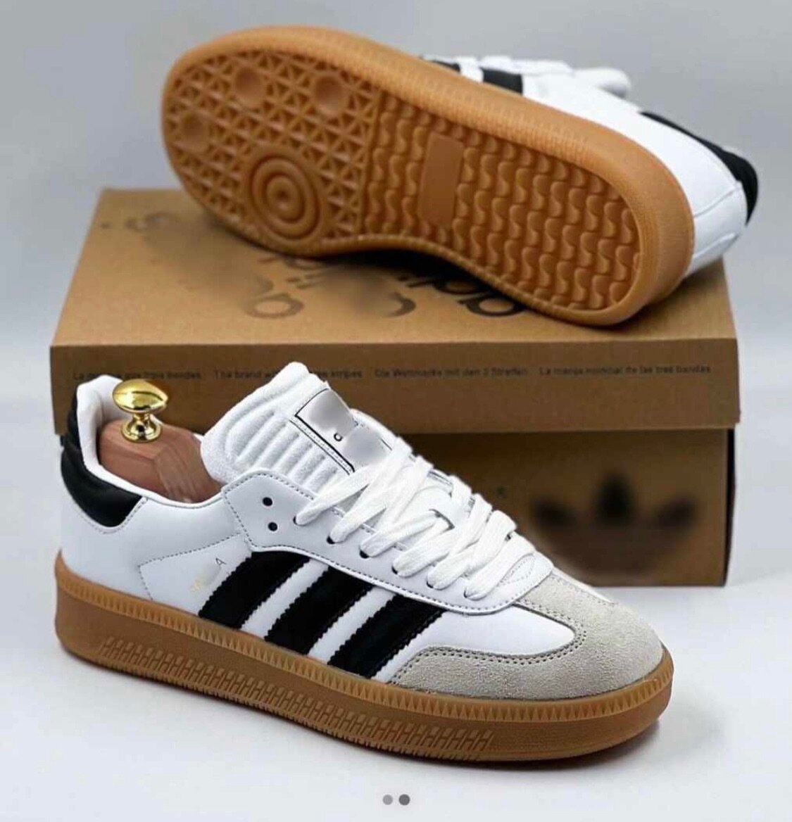 Chaussure Adidas samba et boss