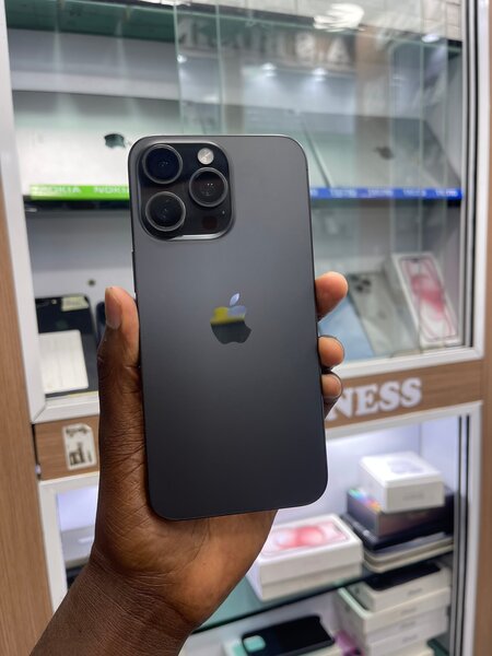 iPhone 15 Pro Max 256Go