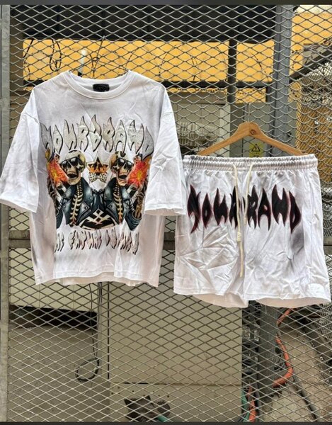 Ensemble t-shirt et short tendance