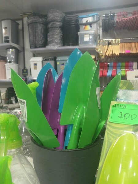 Лопата железная