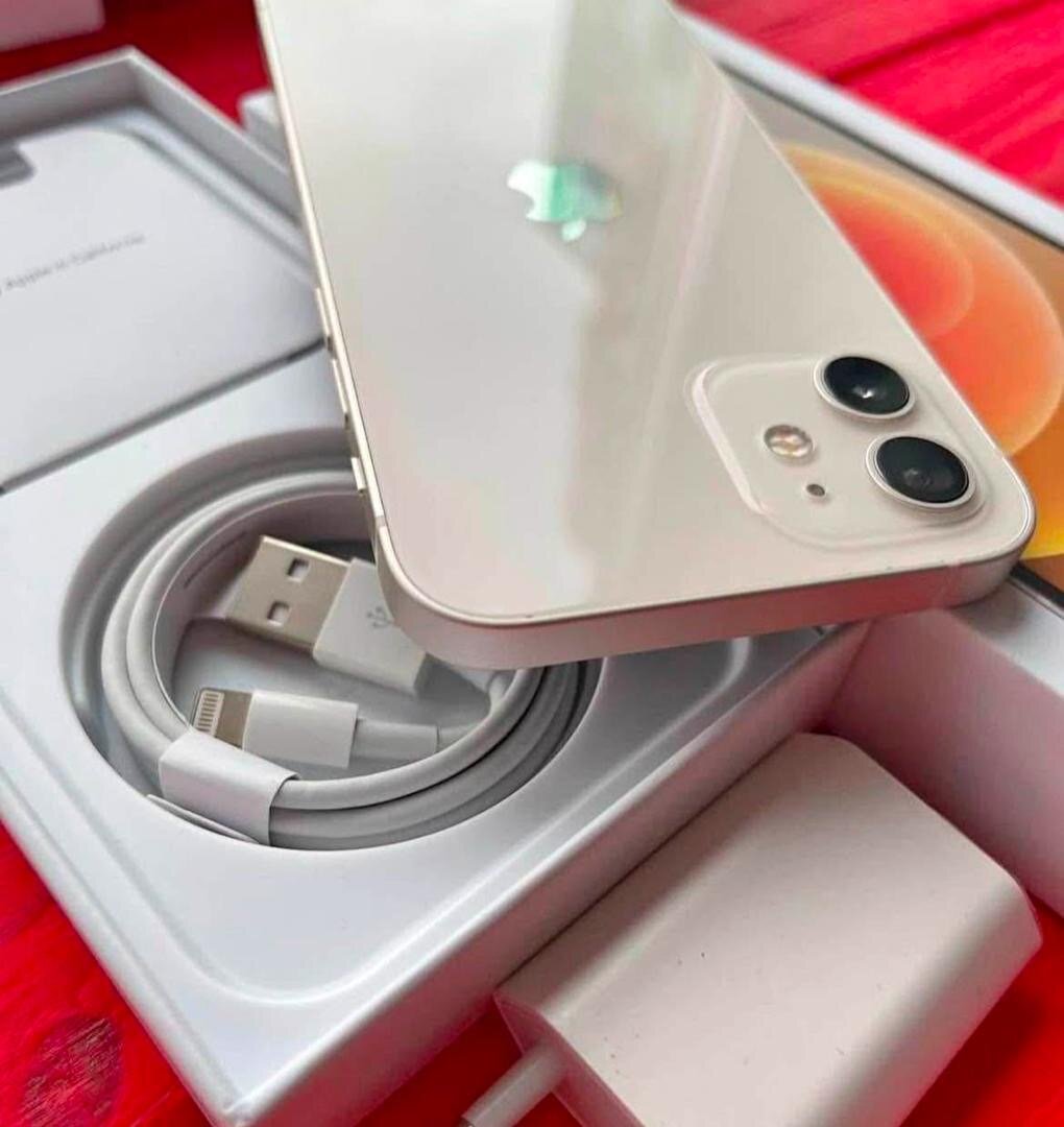 iPhone 12 simple  Blanc