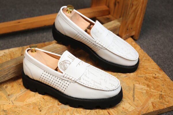 CHAUSSURE BERLUTI
