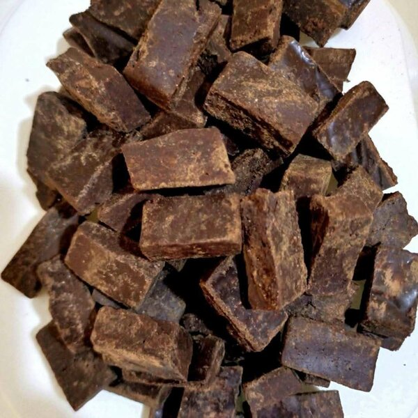 Blocs de chocolat noir pur