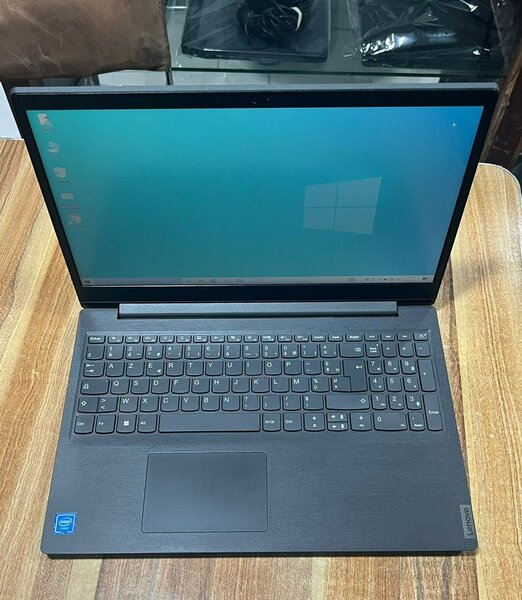 Lenovo ideapad 82C3 dual core
