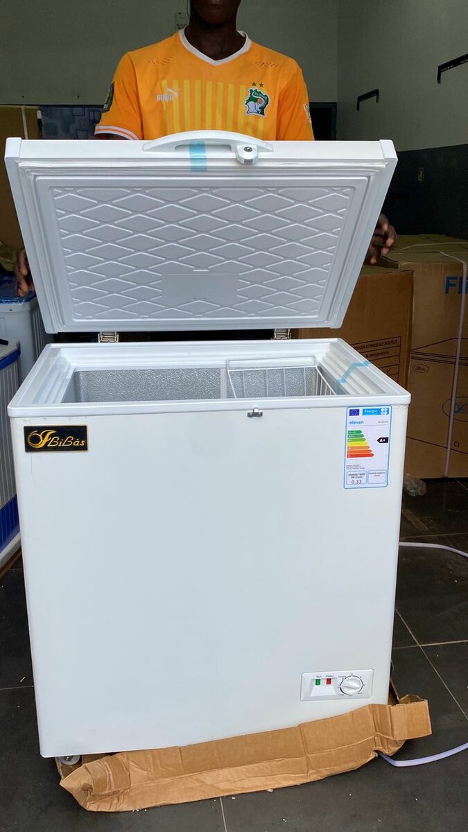 Congélateur coffre 200L