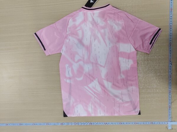 Maillot de foot rose Adidas