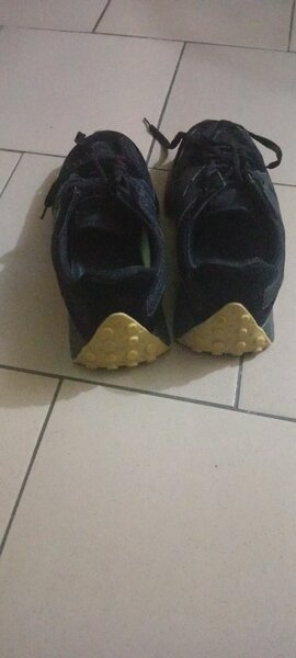 Chaussures de sport noires