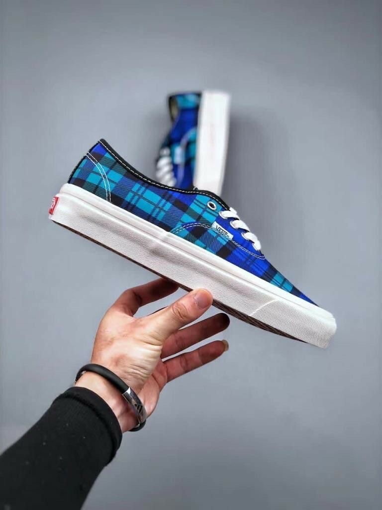 Vans carreaux de visil bleu