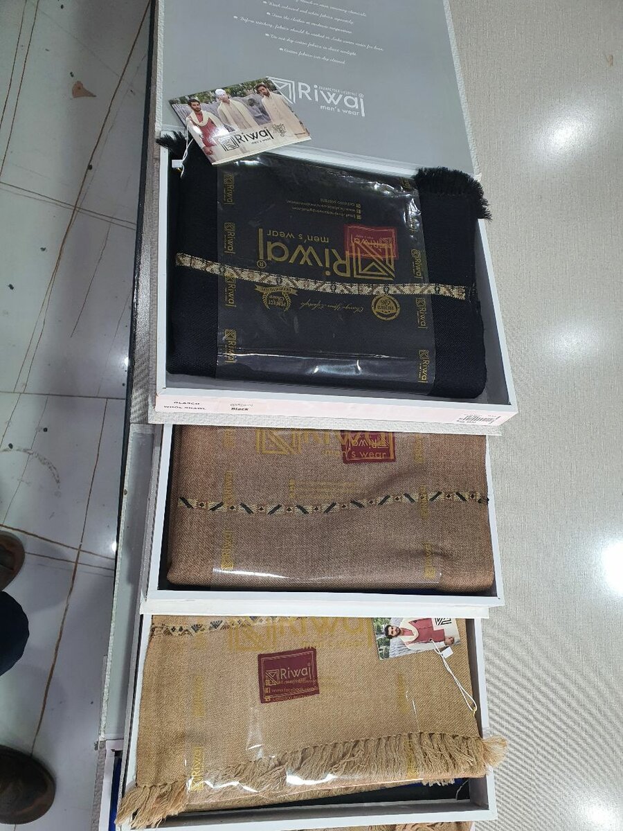 Riwaj pashmina shawl