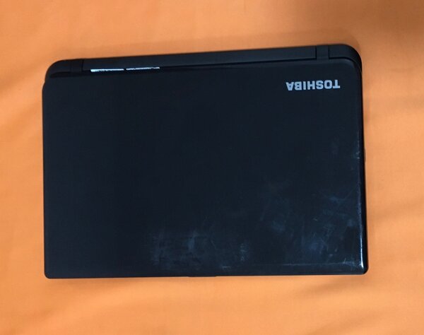 Toshiba satellite  Core i7