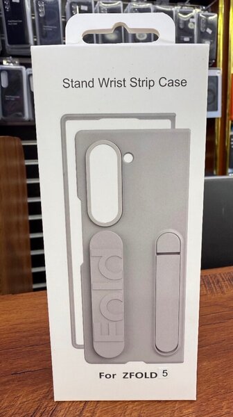 Coque avec dragonne Z Fold 5